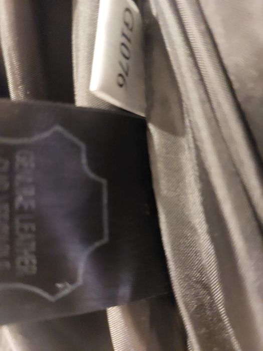 Продавам оригинално мъжко кожено яке ХХЛ