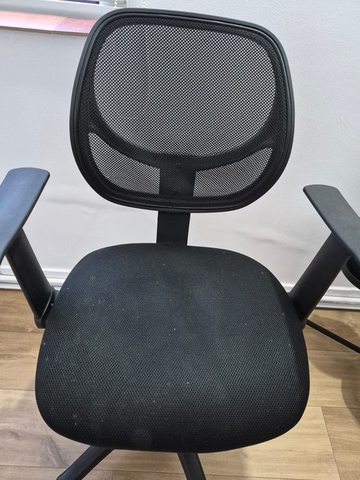 Scaun de birou pentru copii, reglabil și confortabil