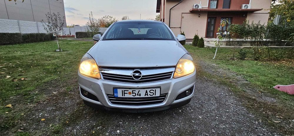 Opel Astra 1.4 benzină + GPL | 2010