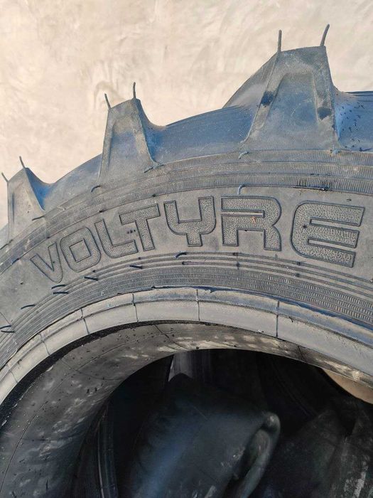 Сельхозтехникаларга тракторга 13.6-38 - 15.5-38 размерли балонлар бор