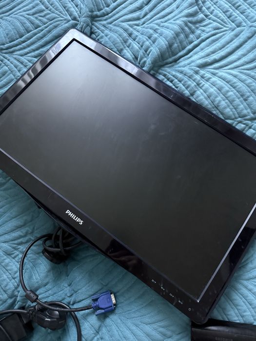 Продам ноутбук и экран компьютера