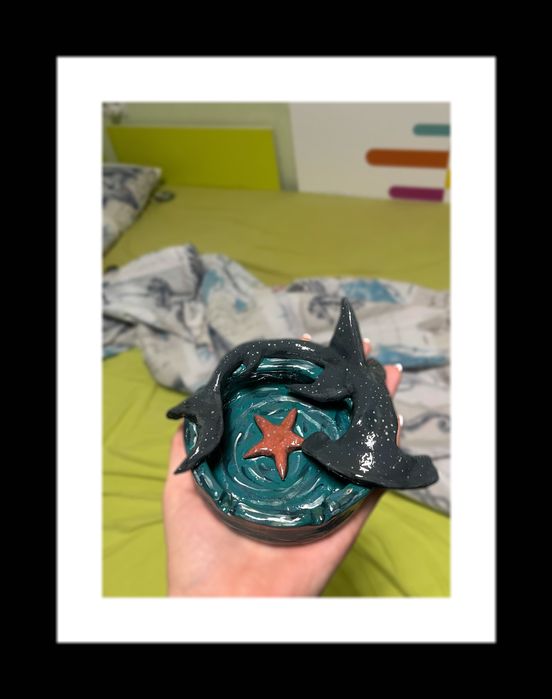 Картини по поръчка и ръчно изработени пепелници от глина