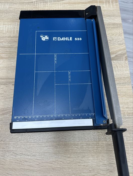 Ghilotină A4 Dahle 502 si Dahle 533