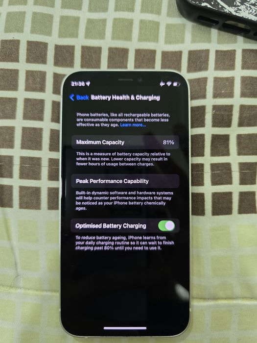 iPhone 12 mini 81% battery health