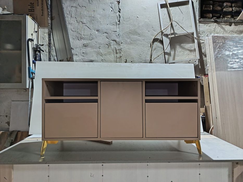 Тумба Тв новый продам