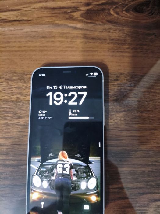 Продам айфон 12 мини