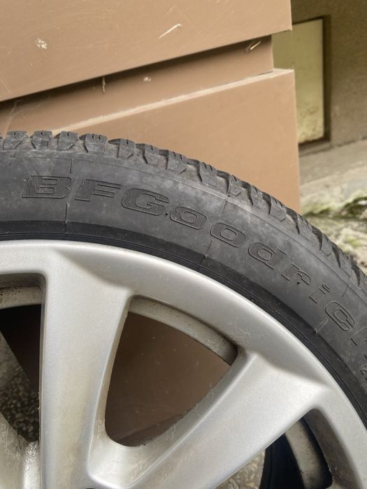 Продавам джанти с гуми БМВ 17”