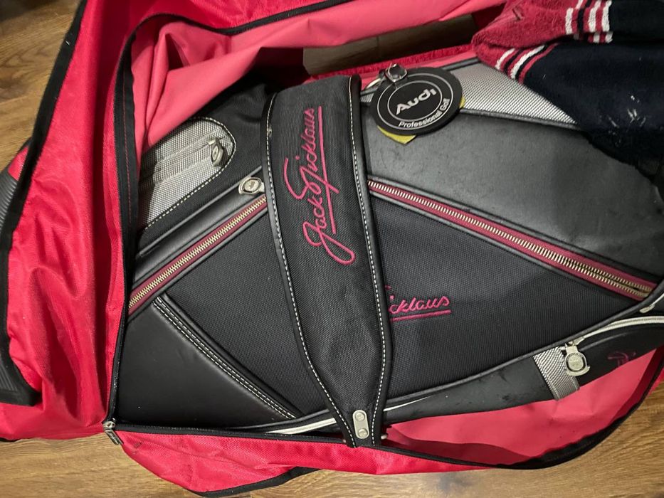 Гольф клюшка сотилади