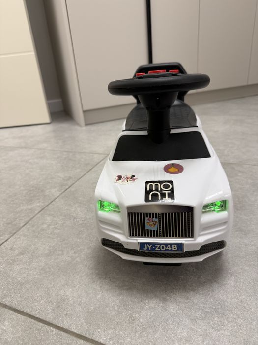 Детска кола за бутане