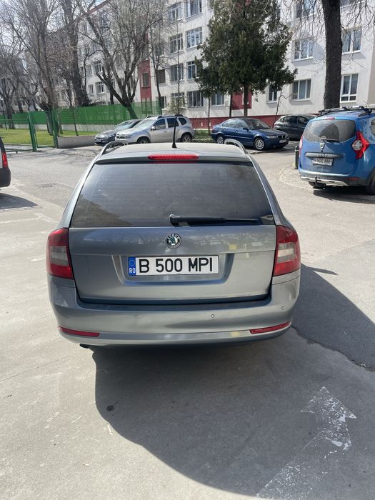 Skoda Octavia Break 2.0 tdi 2012 ( EURO 5 )