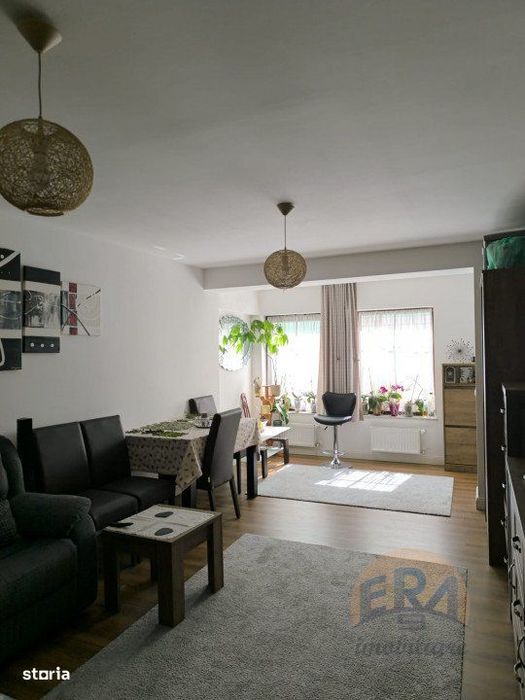 Apartament 3 camere, situata central Str. Cuza voda
