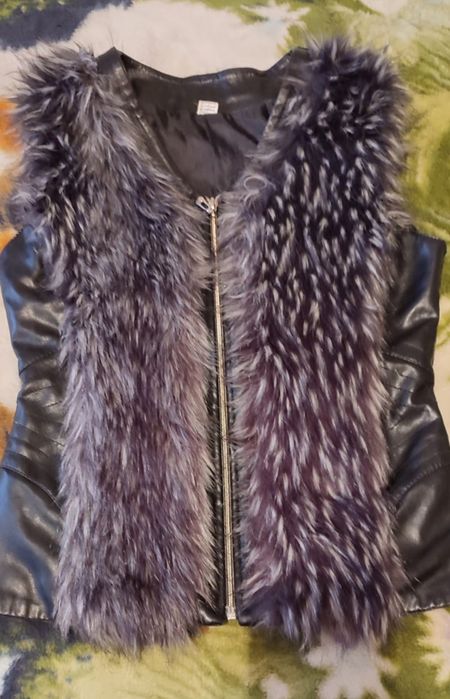 Продам безрукавку