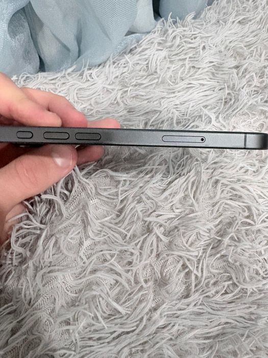 Продам iphone 17