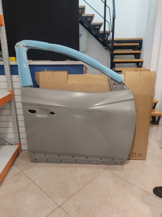 Дверь Hyundai Tucson 4 передний правый 76004N9000 Двери Туксон