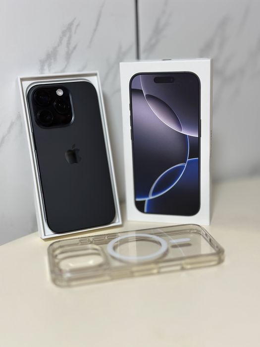 iPhone 16 Pro 128 GB Ca Nou Garantie Activa Titanium Black