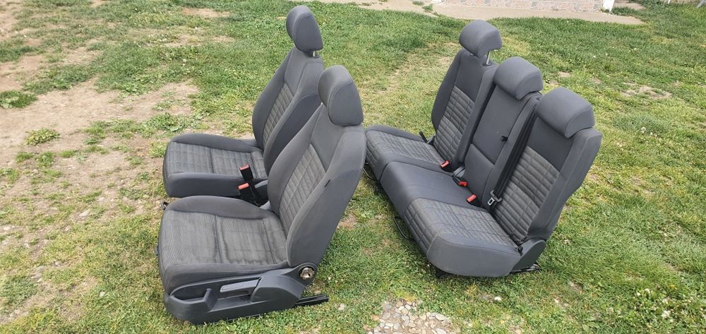 Interior set scaune fata cu incalzire si bancheta spate golf 5 plus golf 6 plus