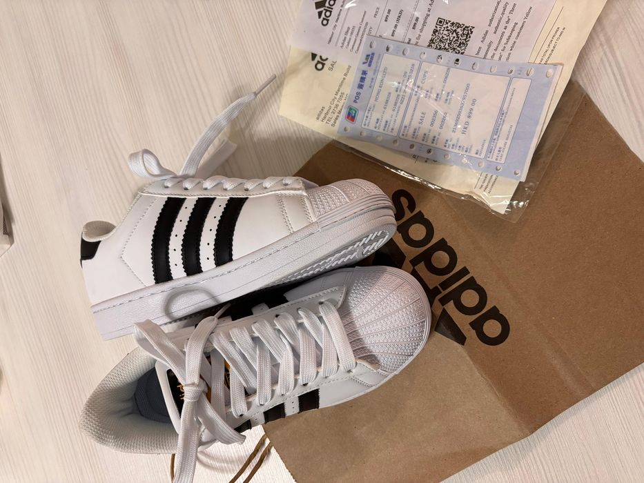 Кроссовки adidas superstar