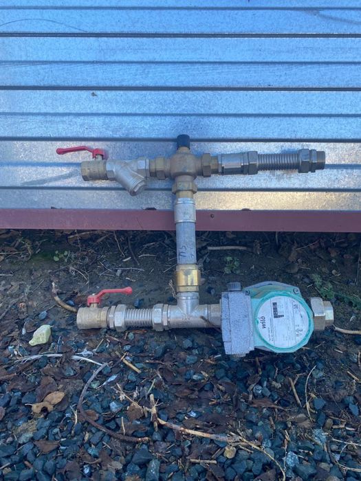 Бензонасос машины