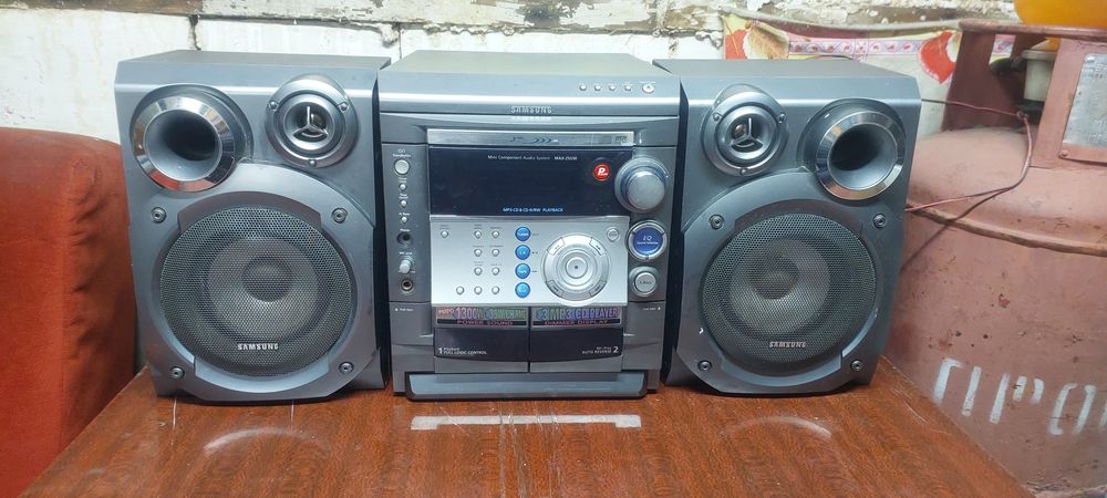 Продам музыкальный центр