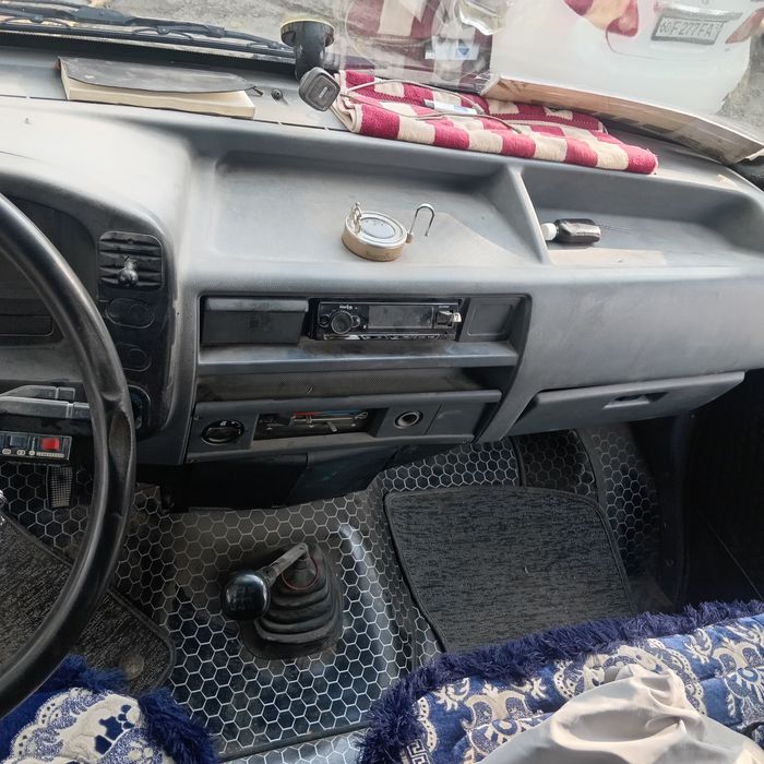 Форт машина сотилади хамма жойи йахши йурип турган