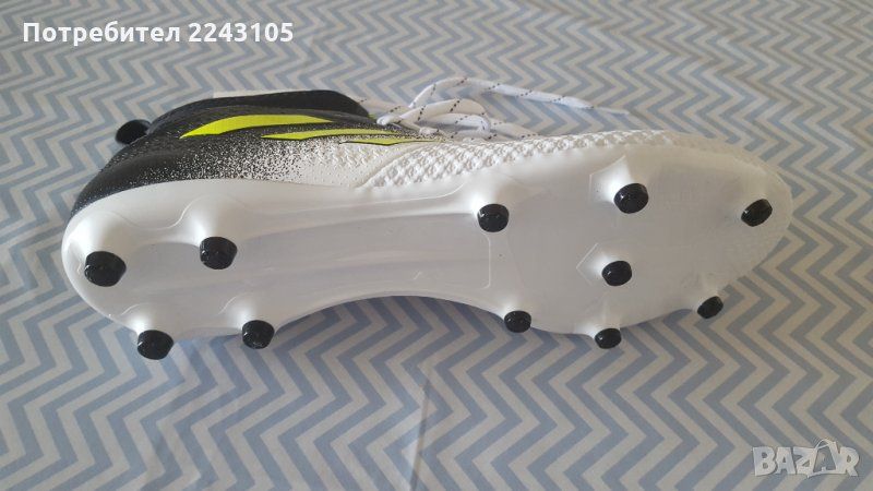 нови оригинални футболни обувки от Англия