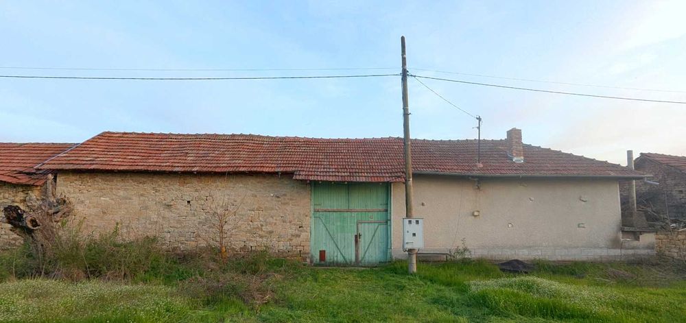 Продава се Къща в с. Полски Сеновец, Област Велико Търново - 100 кв.м за 133 €/кв.м - Снимка #1