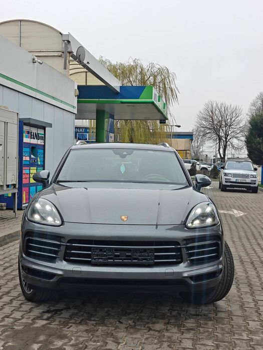 Porsche Cayenne Primul proprietar în România.