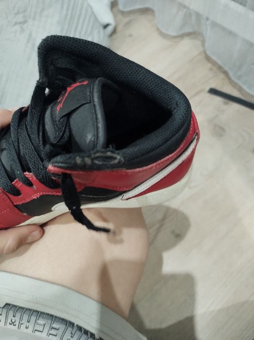 Обувки Nike Jordan mid