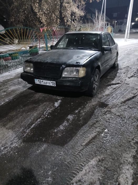 Продам мерс 124 с двигателем м111