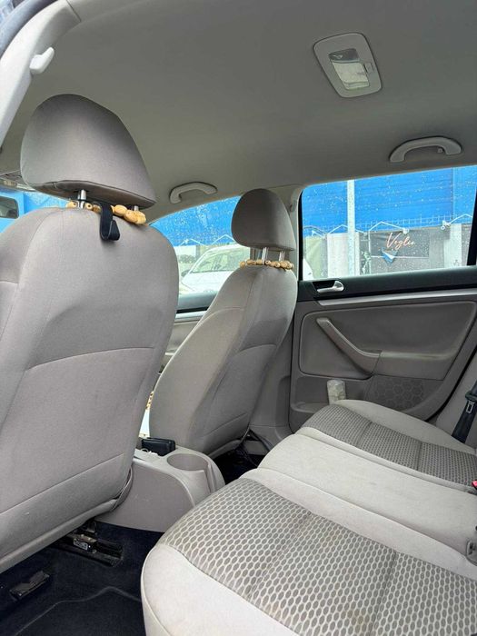 VOLKSWAGEN Golf 2011 — imagine 5