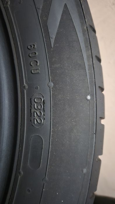 Nokian 215 50 17