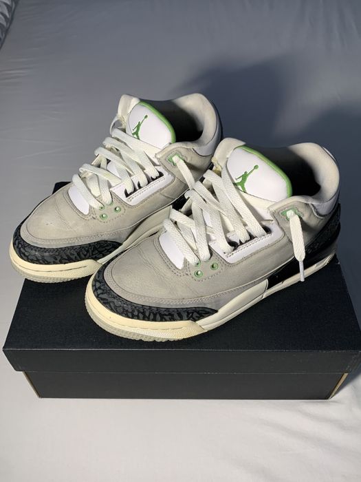 Jordan 3 retro chlorophyll