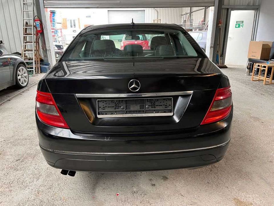 На части Mercedes-Benz C 200 W204 Avantgarde Двигател 136кс ОМ651