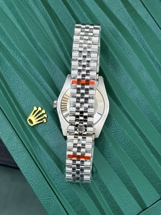 Rolex Date-Just 31mm Green Mint Dial - ETA -