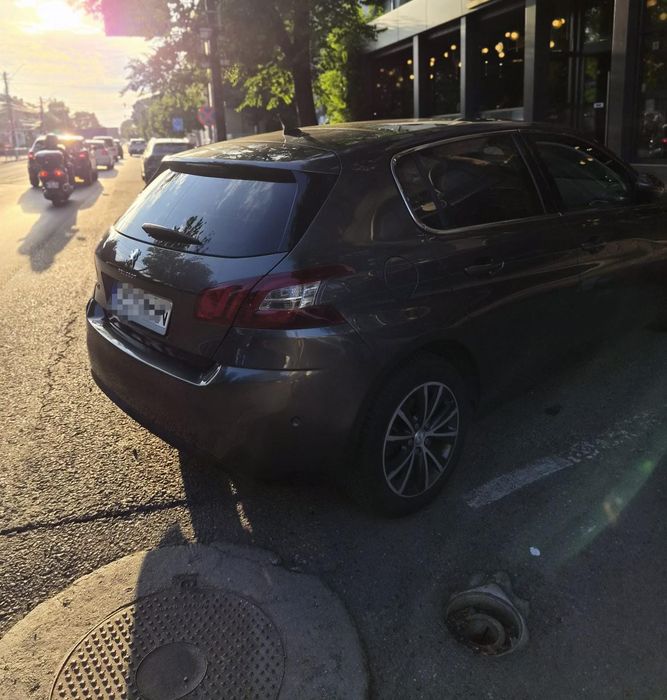 Peugeot 308 2015