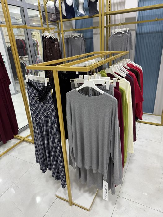 Стойка для одежды