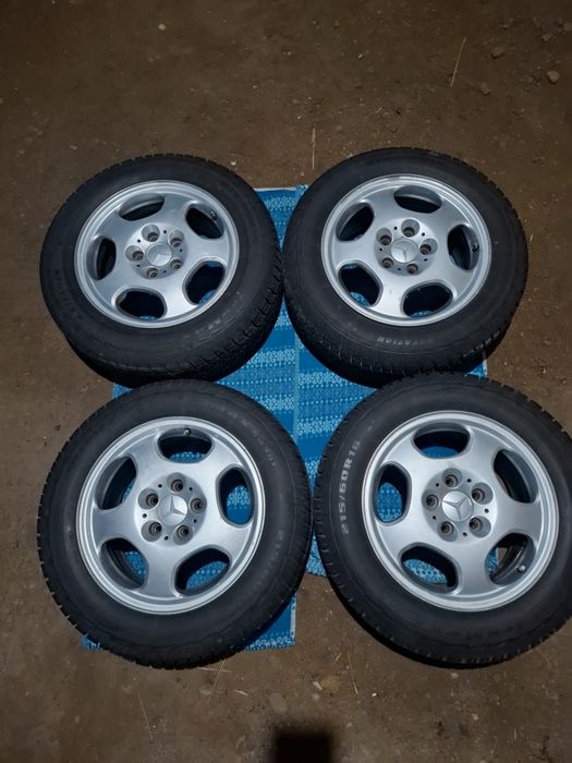 Продаётся 8шт диски шины мерседес