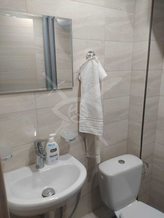 Дава се под наем Тристаен апартамент в Пловдив, Кършияка - 98 кв.м за 747.66 € - Снимка #8