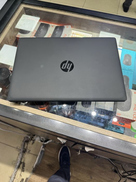 HP ProBook Fortis G9  14" FHD IPS Touch Intel® N6000 8GB DDR4 256GB BU