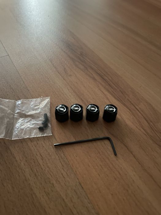 Капачки за вентил против кражба