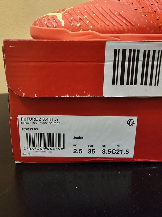 Puma детски маратонки за футбол р-р 35 нови