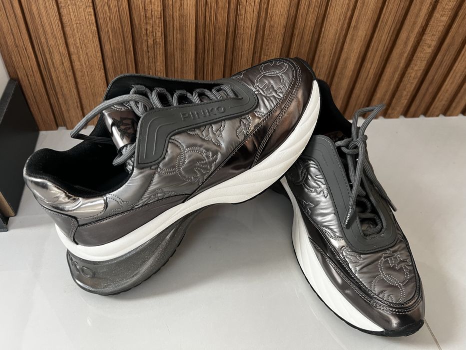 Сникърси pinko ariel