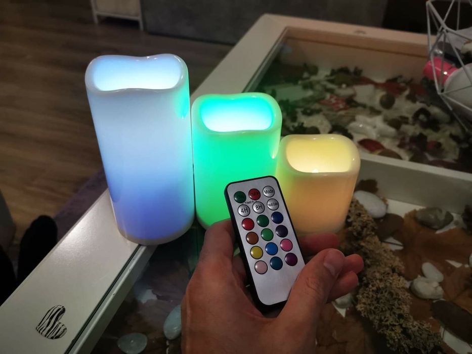 Лед свещи със сменяща се светлина