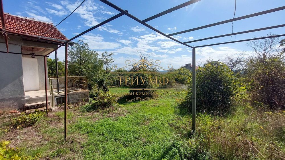 Продава се Къща в с. Осеново, Област Варна - 25 кв.м за 2560 €/кв.м - Снимка #2