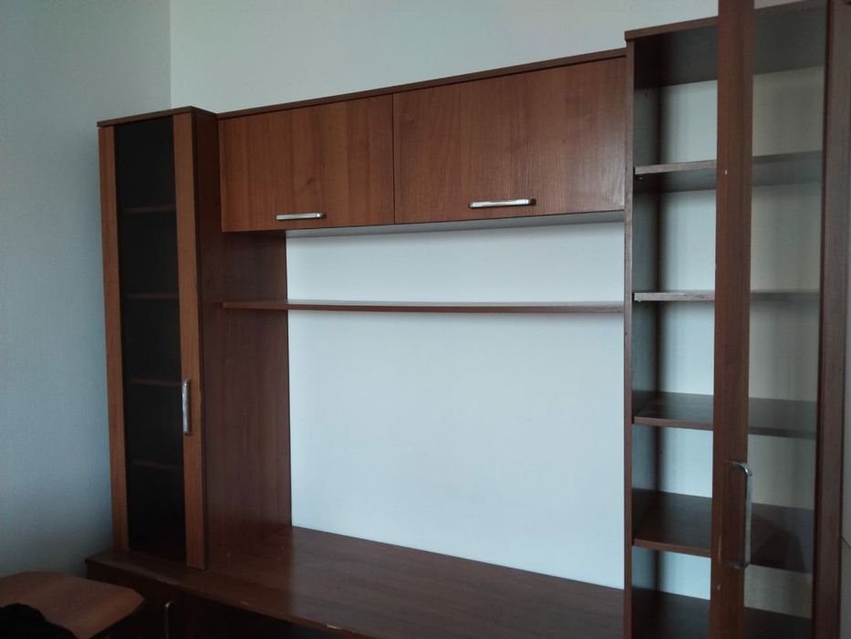 Продам б/у сирвант