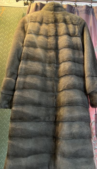 Продам шубу как новая