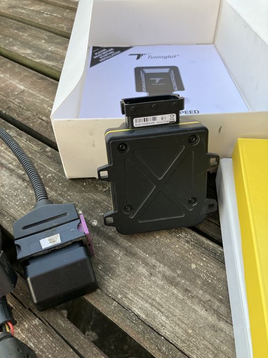 Чип тунинг пауър бокс RaceChip