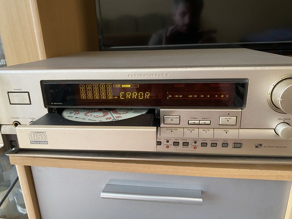 Maranz CDR-1 и друга техника на Marantz