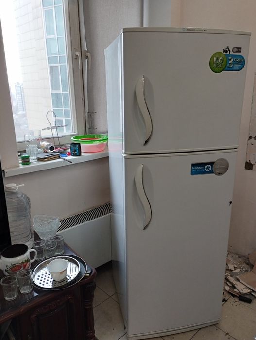 Продам Холодильник