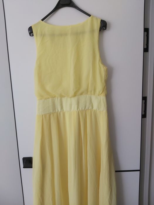 Платье лёгкое с подъюбником